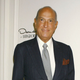 Illustration for article titled Fashion Designer Oscar de la Renta Dead at 82
